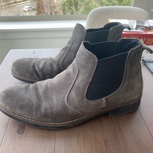 1901 Maple Waterproof Chelsea Boot, Grey Suede, Size 11-11.5/45, Minimal wear